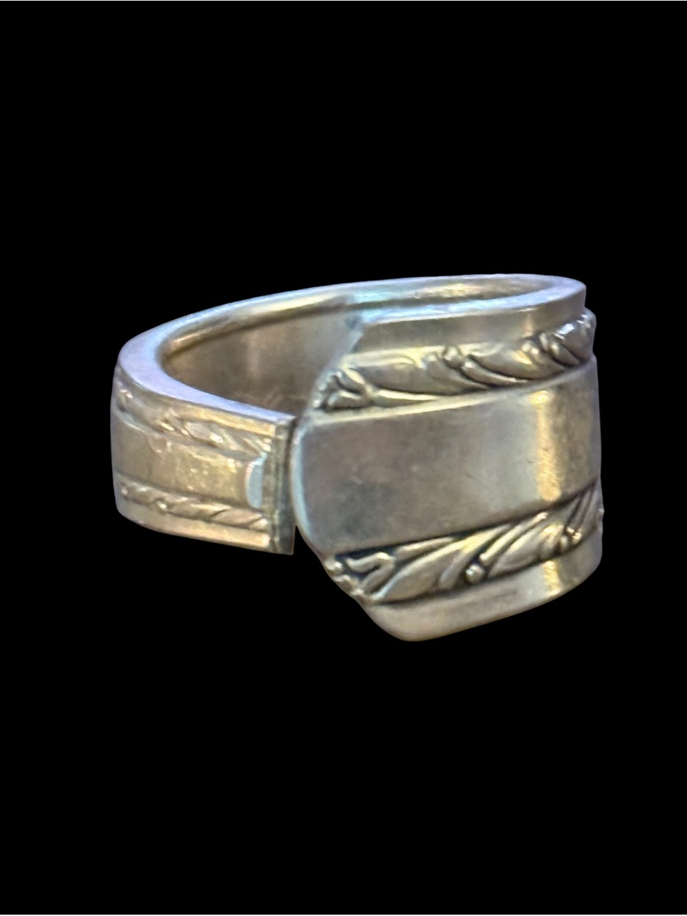 Vintage International Silver Company silver plated spoon ring